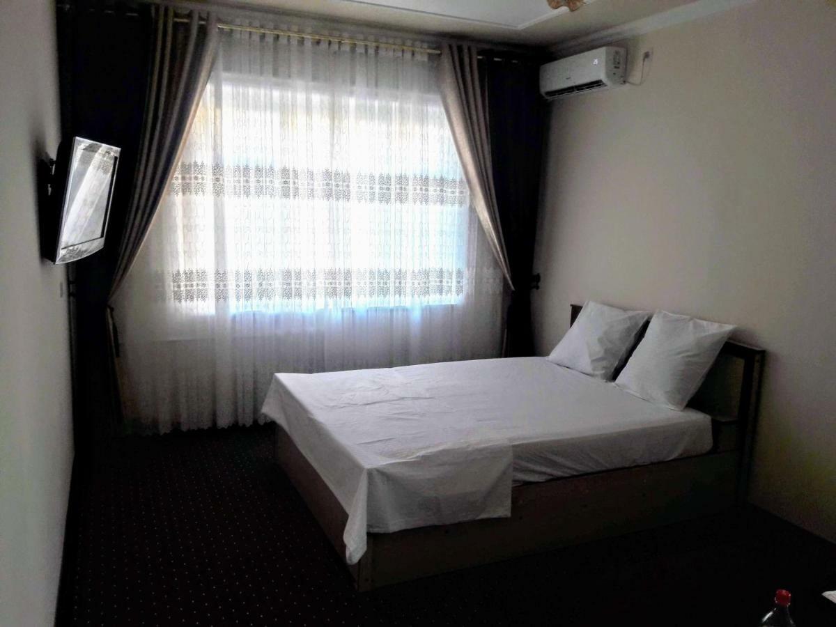 Manzur Fergana Exterior foto